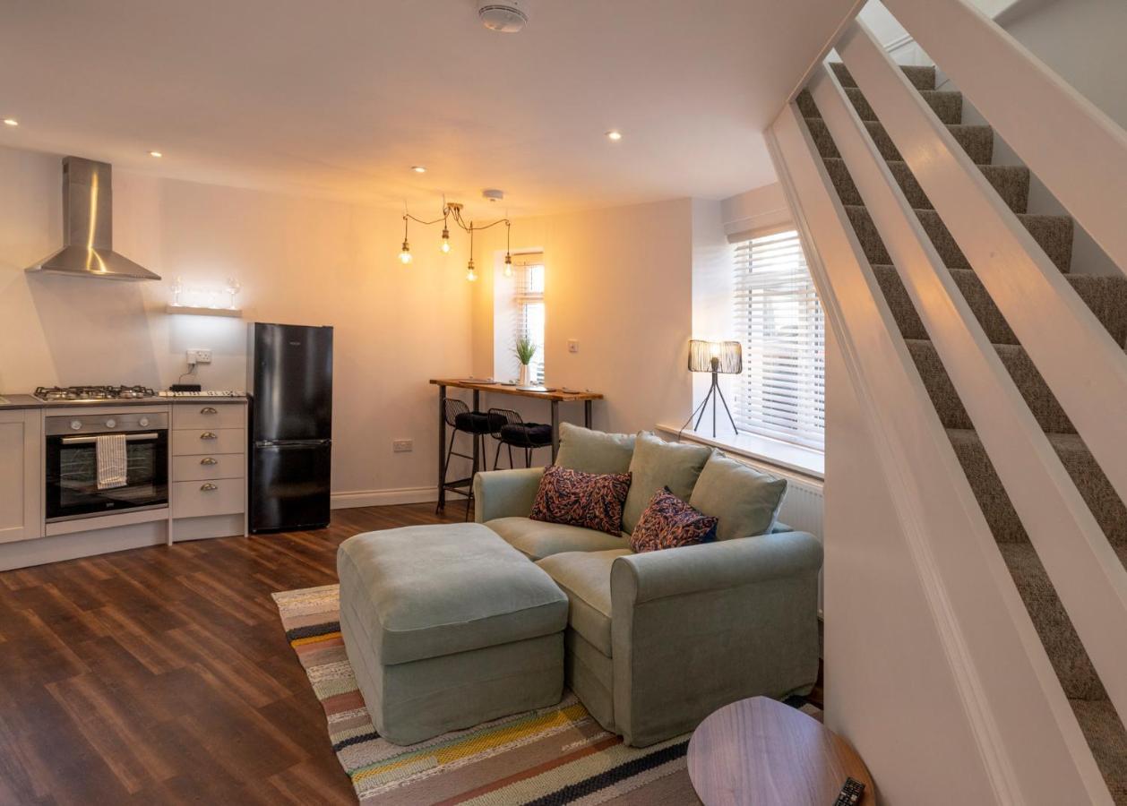 Modern Cottage For Couples, Parking, 3 Min 2 Beach Beer Exterior photo